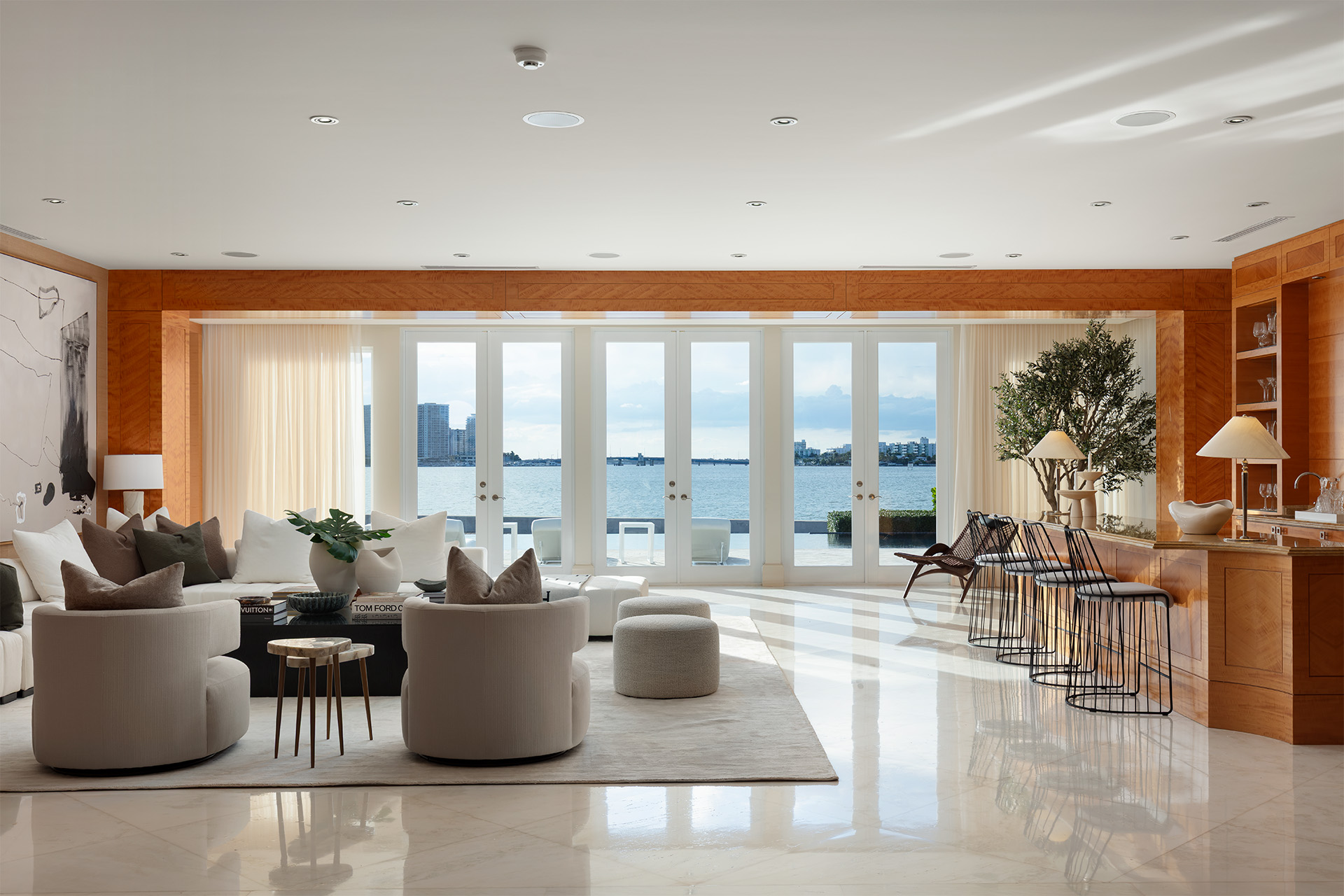 Bespoke Real Estate | Tailored for $10M+. Tailored for You.